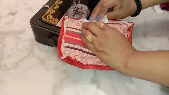 कपड़े के टुकड़ों से बनाएं रसोई की 4 उपयोगी चीजें,4 Very Easy DIY for Kitchen,DIY from scrap fabric смотреть онлайн