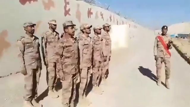 Threatening Dialogue of Drill Instructor Pakistan Army смотреть онлайн