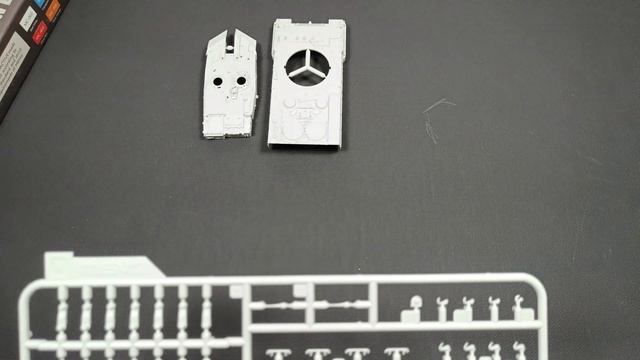 INBOX Leopard 2A7 MENG 1/72