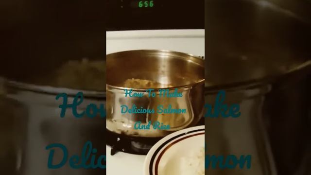 How To Make Delicious Smothered Canned Salmon And Rice смотреть онлайн
