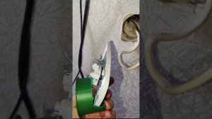 установка розетки и подрозетника в квартире