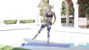 Miley Cyrus Legs | Rebecca Louise