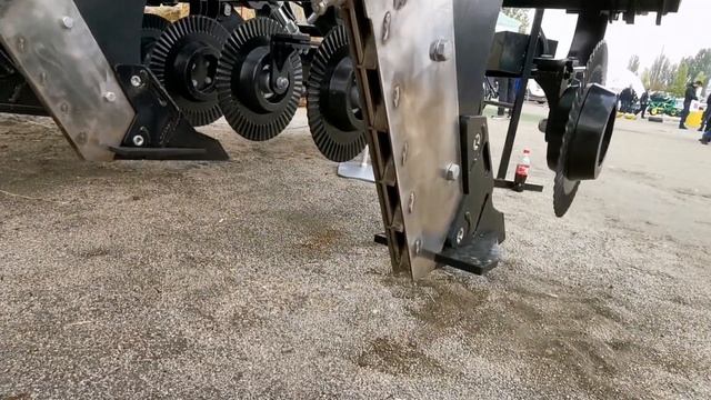 03.10.2020. Агроэкспо. Обзор сеялки Normada от Технополь! смотреть онлайн