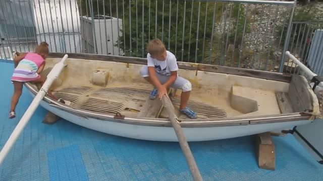 Что посмотреть в Геленджике. Морской музей в Сафари парке ☼ ЧЕРНОЕ МОРЕ, ГЕЛЕНДЖИК 2016. День #16 смотреть онлайн