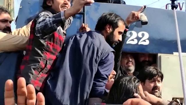 Abrar Ul Haq I Jail Bharo Tehreek I Official Music Video смотреть онлайн
