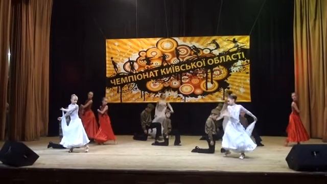 КСТ Ренесанс, Тренер Гамарець Сергій Фестиваль "Золотий танок" З номером "Мальви" 18,10,14 смотреть онлайн