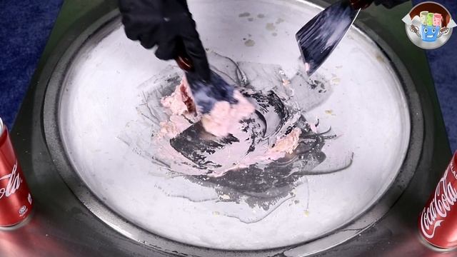 ASMR | Coca-Cola Ice Cream Rolls | How to make Fried Coca-Cola Ice Cream Rolled Ice Cream Recipe смотреть онлайн