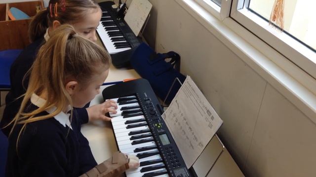 Y5 Medieval Song Project (Rainforest) Kaya & Freya смотреть онлайн