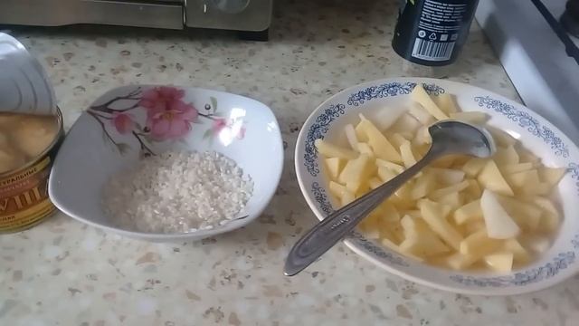 Приехала в деревню. Накормила мужа. Вкусная рыба минтай, суп из горбуши смотреть онлайн