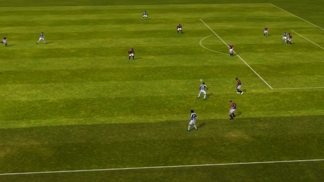 Ударил с носка FIFA 13 iPhone/iPad - Juventus vs. Milan смотреть онлайн