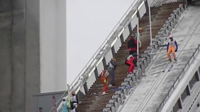 Alle 20 v. Sarjaa Lahti HS 100 m 26. 1. 2014 смотреть онлайн