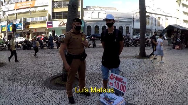 PM ABORDA VENDEDOR DE PANO DE PRATO EM CURITIBA - TEM PERMISSÃO PRA VENDER? смотреть онлайн