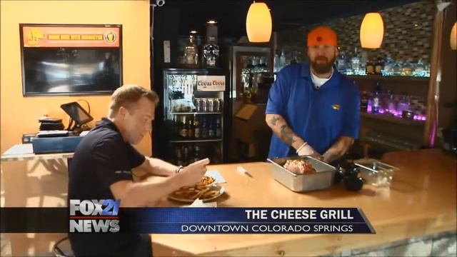 Carnitas Mac and Cheese at The Cheese Grill смотреть онлайн