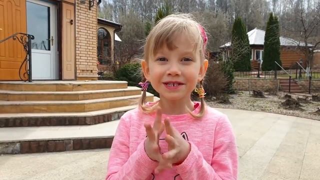 Alena cooking breakfast for mommy смотреть онлайн