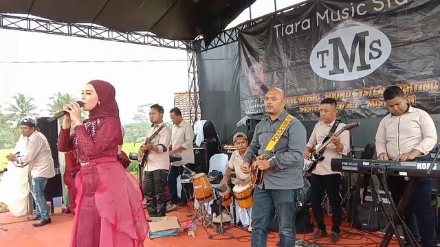 LIVE SHOW TMS ( TIARA MUSIC STUDIO)PROFESIONAL DANGDUT ORIGINAL MISS IRA VOICE: TERLUKA LAGI смотреть онлайн