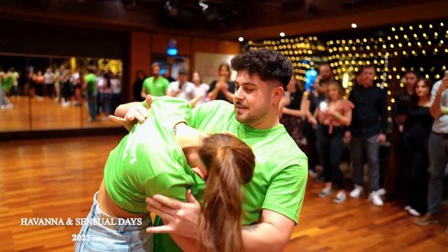 CRISTIAN Y GABRIELLA | Bachata 🎵 SEBAS GARRETA FT. DJ HUSKY - TATTOO смотреть онлайн