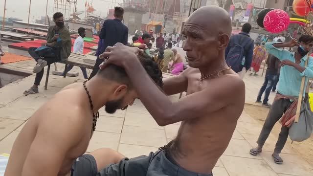 2$ Лучший в мире уличный парикмахерский массаж головы ｜ Баба Чамунда Барбер ｜ ASMR МАССАЖ Терапия смотреть онлайн