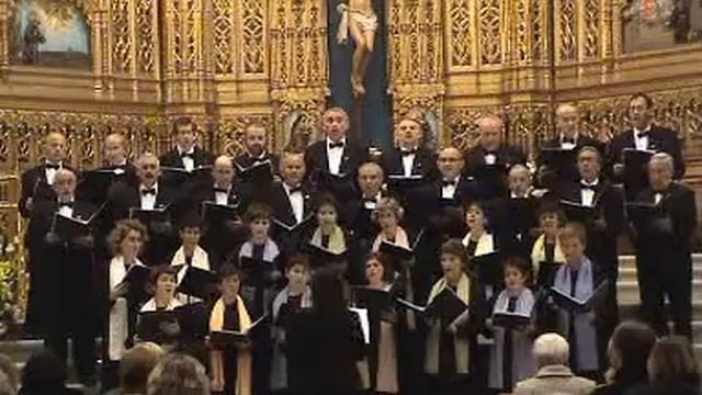 Lili eder bat, tengo un hermoso lirio, concierto por la coral Ereintza Abesbatza de Estella-Lizarr смотреть онлайн
