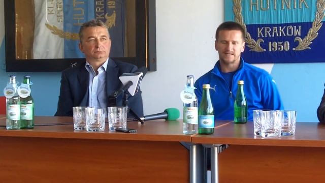 MalopolskaTV.pl - Trenerzy po meczu Hutnik - Glinik Gorlice 2:0 смотреть онлайн