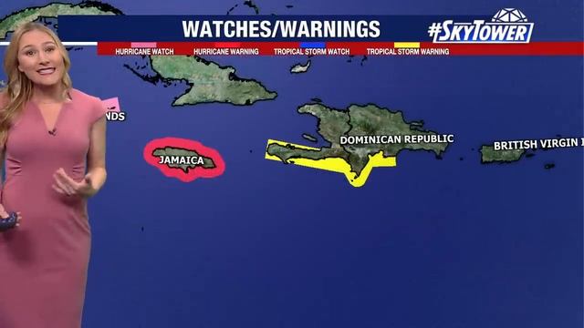 Monster Category 5 Hurricane Beryl barrels towards Jamaica смотреть онлайн