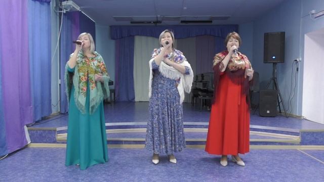 Вокальная группа - "Рябиновые бусы" смотреть онлайн