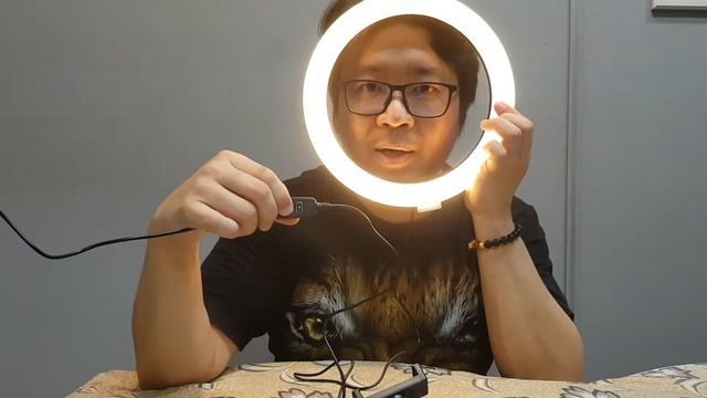 Review Ring Light 26cm with Stand and How to Assemble / Cara memasang RingLight смотреть онлайн