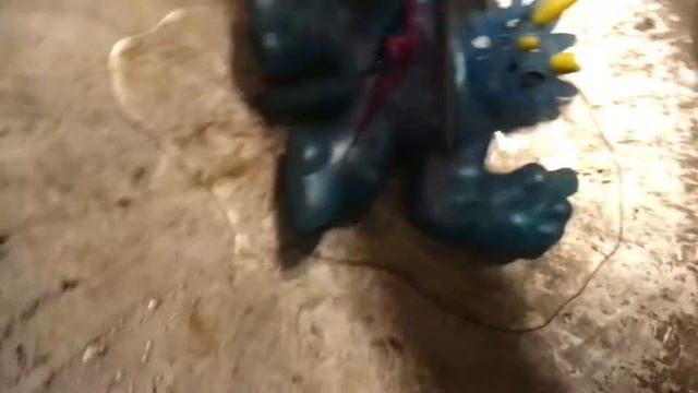 Opening The Triceratops X-ray Goo Jit Zu