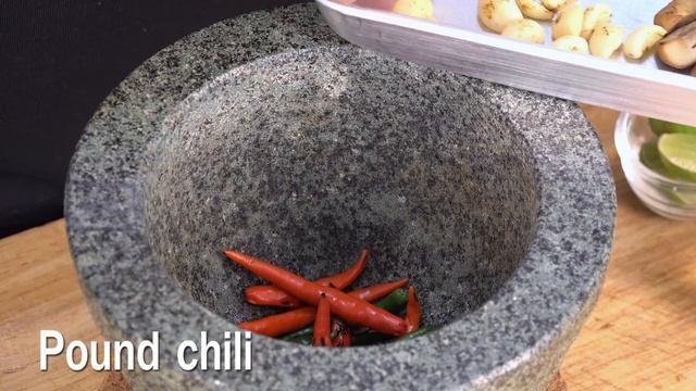 Thai Mushroom Chilli Dip (Thai Food) – Nam Prik Hed น้ำพริกเห็ด смотреть онлайн