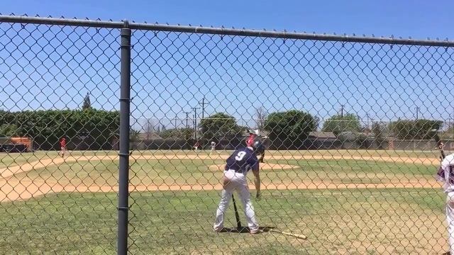Opposite Field Home Run at Orange High School (Firecracker Tournament) - Joshua Solomon смотреть онлайн