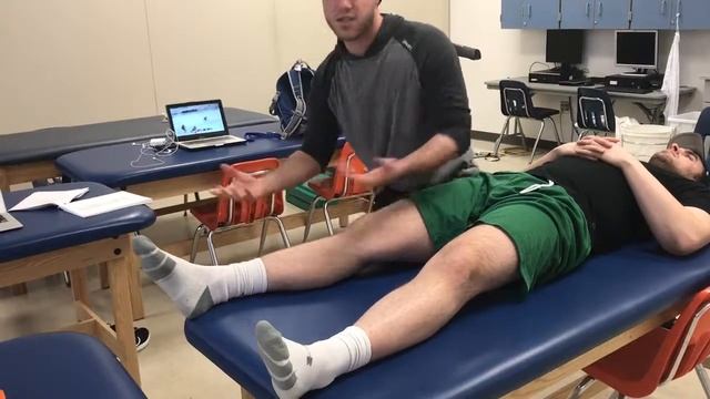 Valgus and Varus Tests смотреть онлайн