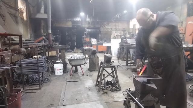 ковка волют смотреть онлайн