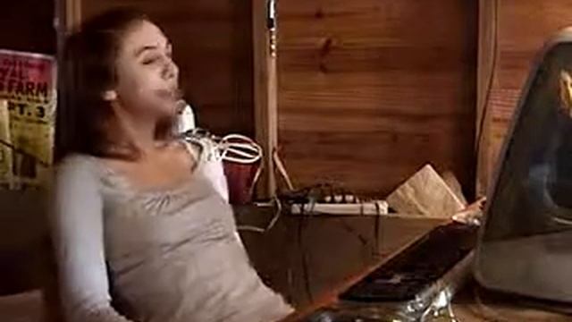 ещё одна девушка гиена смотреть онлайн
