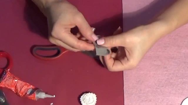 DIY - JAK ZROBIĆ PROSTY KWIATEK Z PŁATKA KOSMETYCZNEGO / FILCU