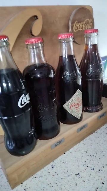 Coca-Cola bottling designs in four generations смотреть онлайн