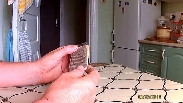 подсадка маток в Єгошинской клеточке смотреть онлайн