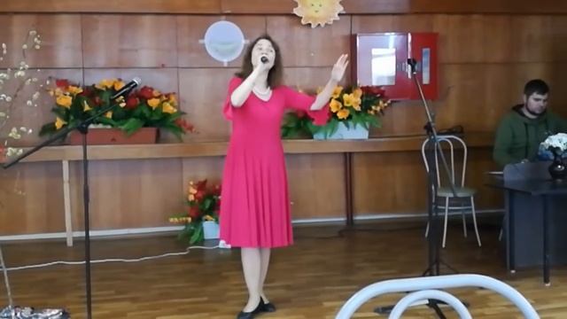 Наталья Веретенникова "Петербургские каштаны",стихи Зои Бобковой, музыка Светланы Дубининой. смотреть онлайн