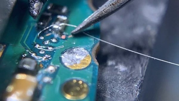 nokia 8800art charge not support