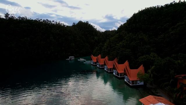 Club Tara Resort | Featuring Sohoton Cove смотреть онлайн