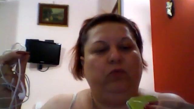 What's in my bag?(Cosa c'è nella mia borsa?) смотреть онлайн