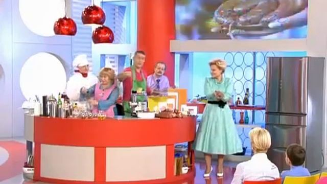 Жить здорово. Как сделать домашнюю колбасу. смотреть онлайн