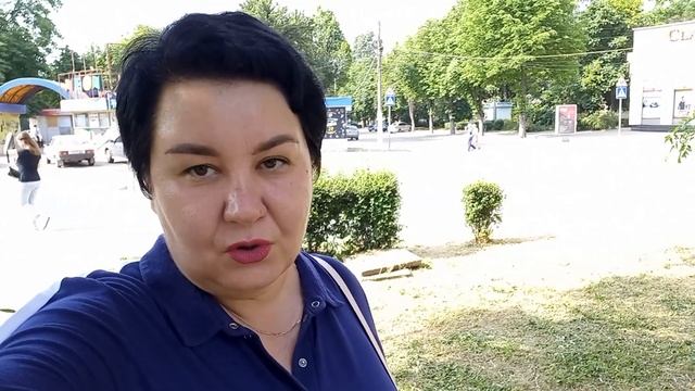 Чи потрібно про ЦЕ розповідати? Різні думки. Готую обід та домашні пельмені. Україна влог