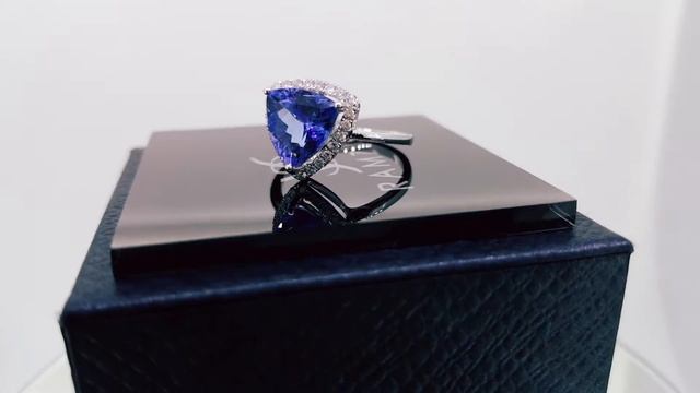 Tanzanite Diamond Ring