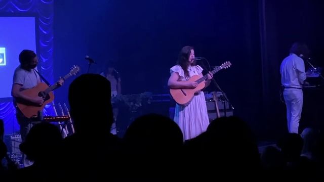Lucy Dacus “Please Stay” live at The Observatory 9/25/2021 смотреть онлайн
