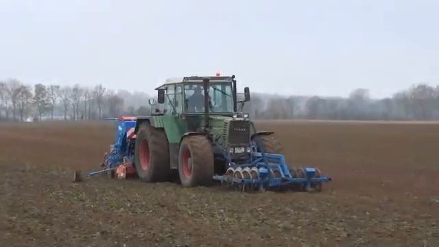 Weizensaat 2011 Lemken Saphir 7 / Fendt 612 смотреть онлайн