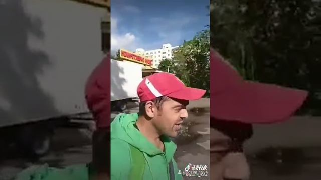 Дар як мох як руз мардай смотреть онлайн