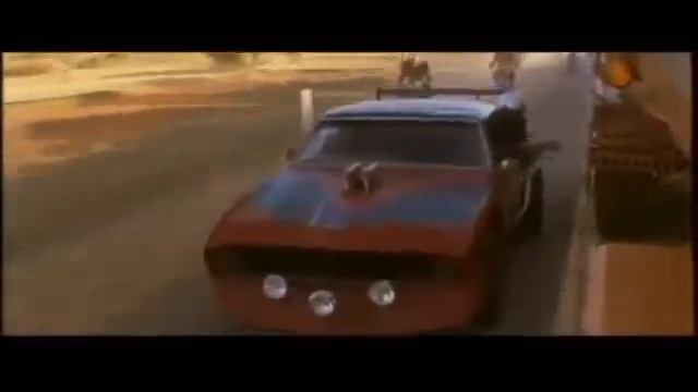 Безумный Макс 2 клип под мощный техно смотреть онлайн