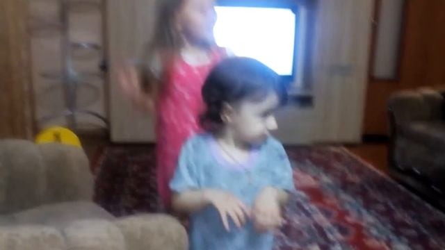 Дикие лебеди ....Полина и София смотреть онлайн