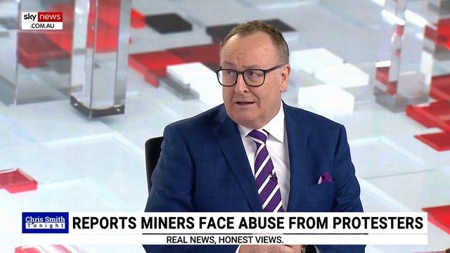 Abuse hurled at coal miners by protesters 'concerning' смотреть онлайн