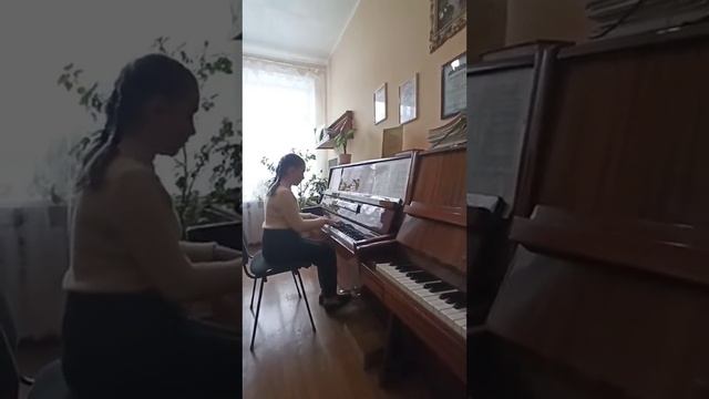Зоря Кристина Александровна В. Ребиков " Осенние листья" смотреть онлайн