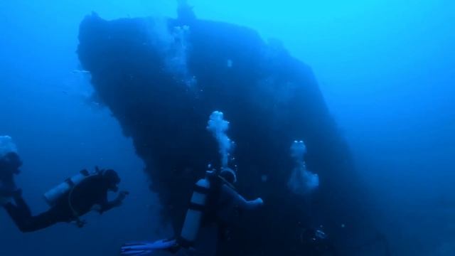 Diving wrecks of Sabang Beach, Puerto Galera, Philippines - January 2023 смотреть онлайн